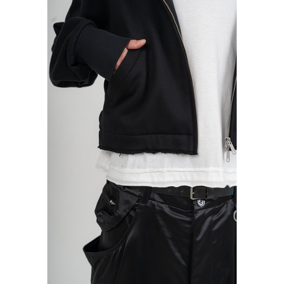27SS SHORT ZIP-UP HOODIE (BLACK)