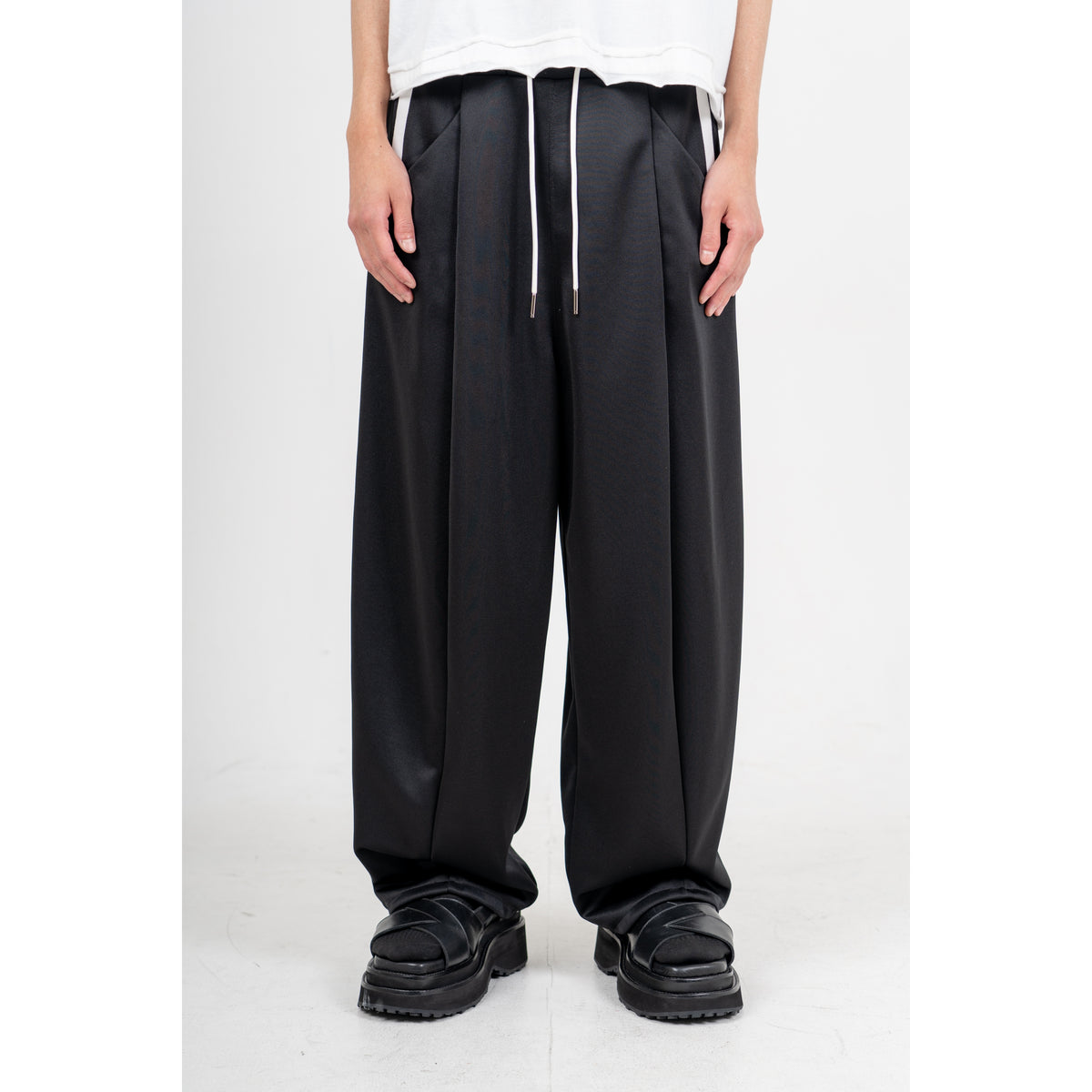 27SS LAYERED TRACK PANTS (BLACK)