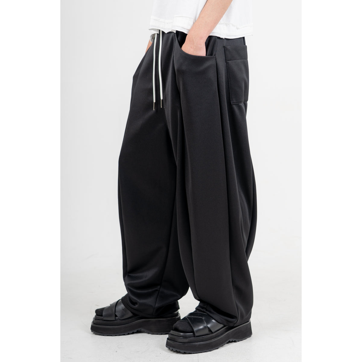 27SS LAYERED TRACK PANTS (BLACK)