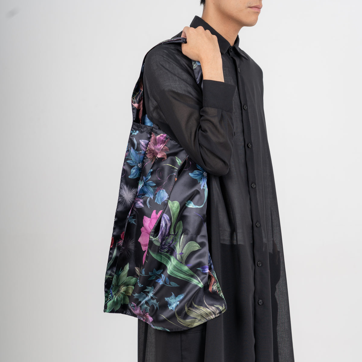 27SS "UTOPIA" BIG TOTE (BLACK)